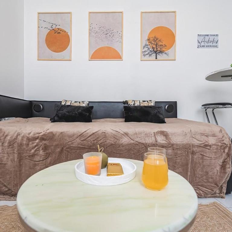 cozy apartment in city , free wifi ,coffe shops downstairs - Appartamento con 1 Camera da Letto - 15