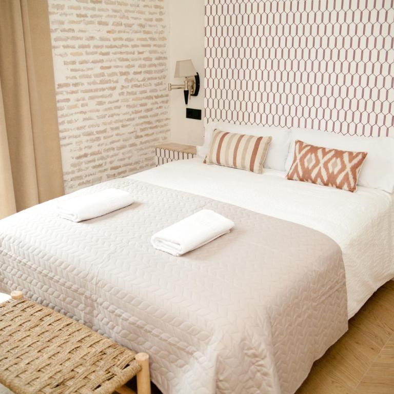 Homey Seville Amazing New Arfe I Apartment Near Cathedral 8 people - Apartamento de 3 dormitorios - 2
