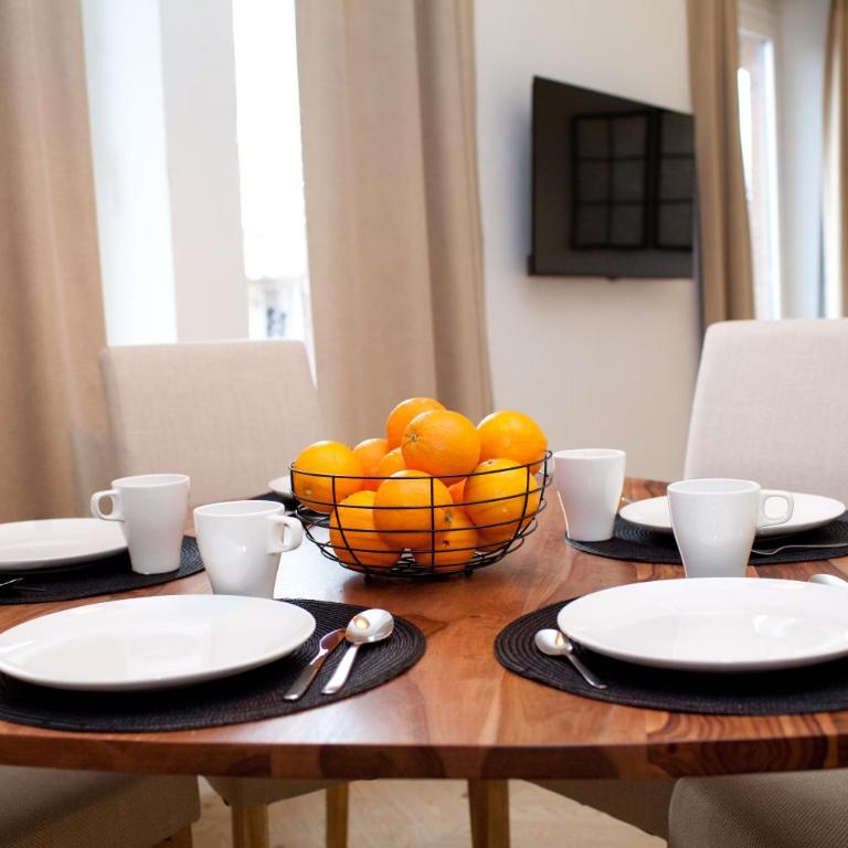 Homey Seville Amazing New Arfe I Apartment Near Cathedral 8 people - Apartamento de 3 dormitorios - 49