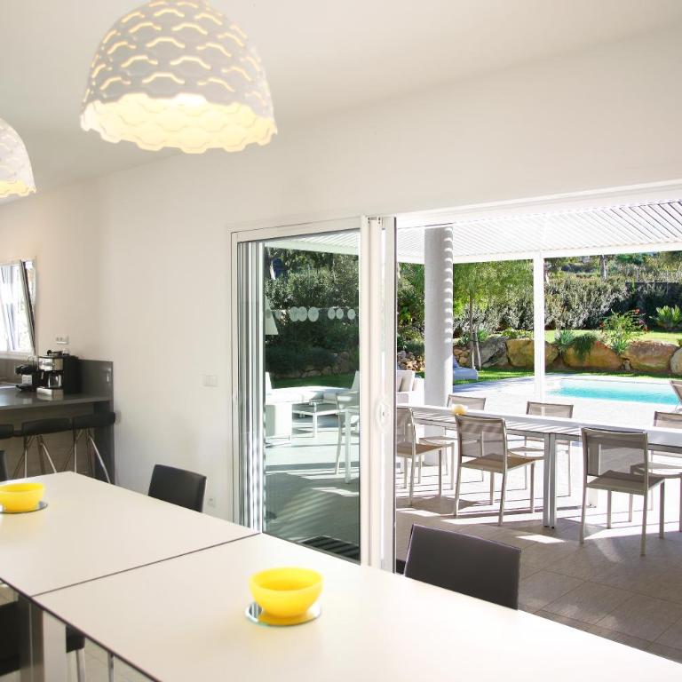 Domaine Villas Mandarine Private Pools & Spa - Villa Contemporaine 6 Chambres avec Piscine Privée - 6