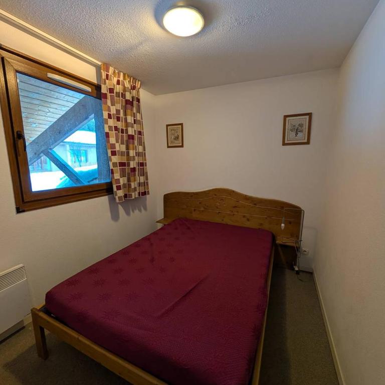 Charmant 2 Pièces avec Parking et Balcon Vue Montagne - Appartement 1 Chambre - 8