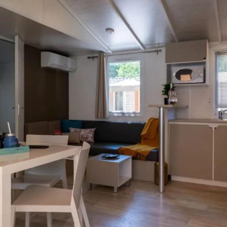 Mobil-home Confort pour 6 personnes - API-1-52-1606 - Mobile Home - 4