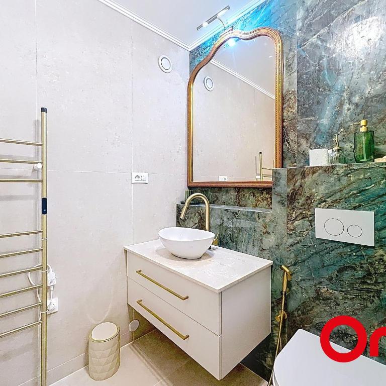 Appartement Rénové avec Terrasse et Parking à Menton - FR-1-647-55 - Appartamento - 3