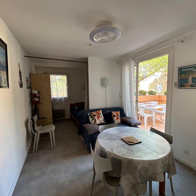 Appartement 4 pers près de la plage avec garage - FR-1-837-98 - Appartement - 6