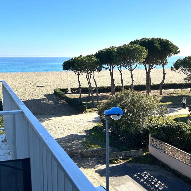 Appartement 4 pers, balcon vue mer - FR-1-837-96 - Apartment - 3