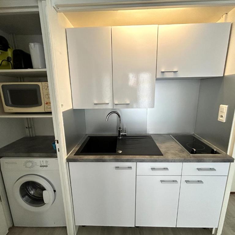 Appartement 4 pers, balcon vue mer - FR-1-837-96 - Apartment - 4
