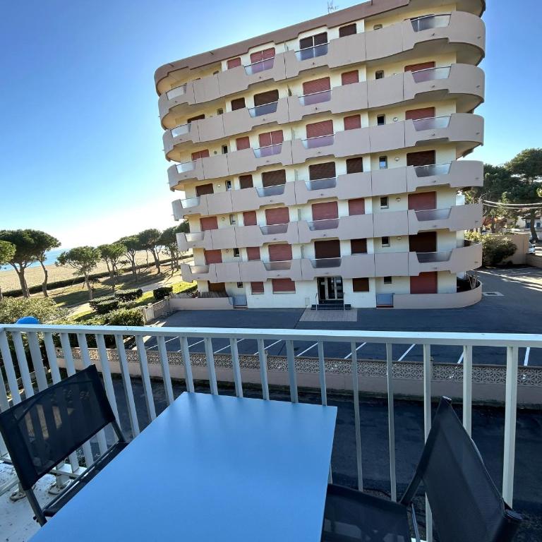 Appartement 4 pers, balcon vue mer - FR-1-837-96 - Apartment - 12