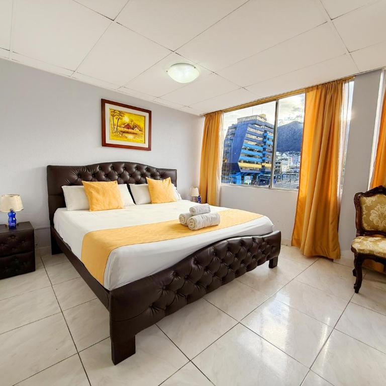 Hotel Santamaria en quito - Habitación Deluxe - 1