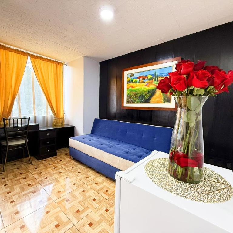 Hotel Santamaria en quito - Habitación Deluxe - 9