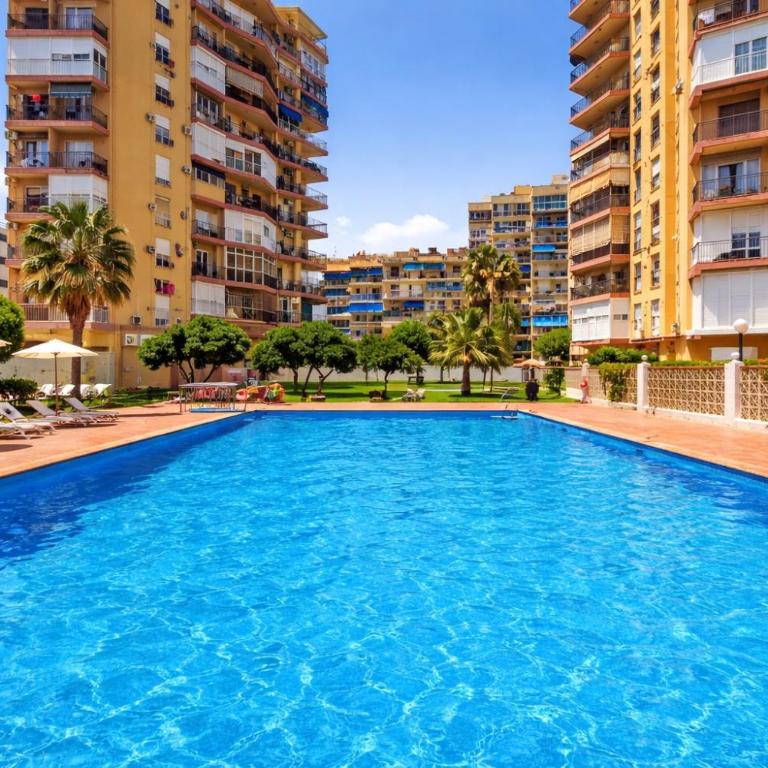 Terraza 1ª Línea con Vistas en Playamar THE GREEN DOOR - Apartamento de 2 dormitorios - 11