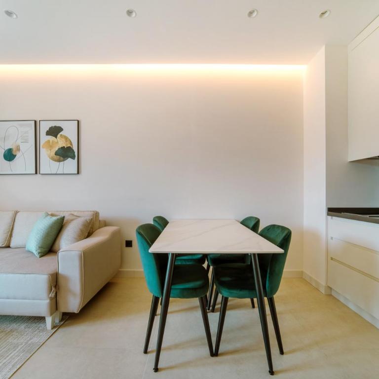 ZOA Seaview Apartment - One-Bedroom Apartment - 8