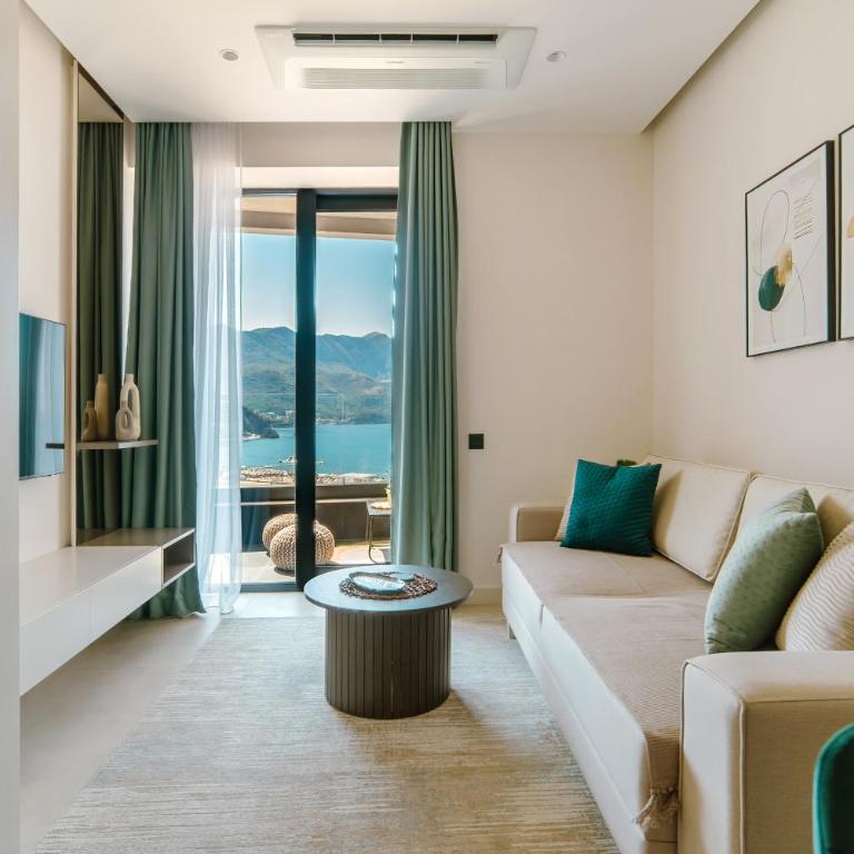 ZOA Seaview Apartment - One-Bedroom Apartment - 10