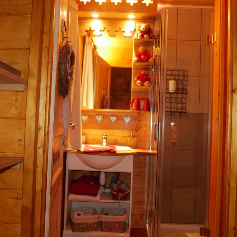 Chalet la Colombière - Doppelzimmer mit Bergblick - 2