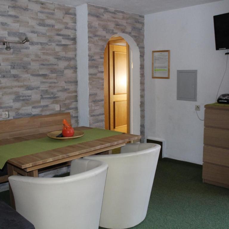 Forsthaus Falkner - Apartment mit 3 Schlafzimmern - 2