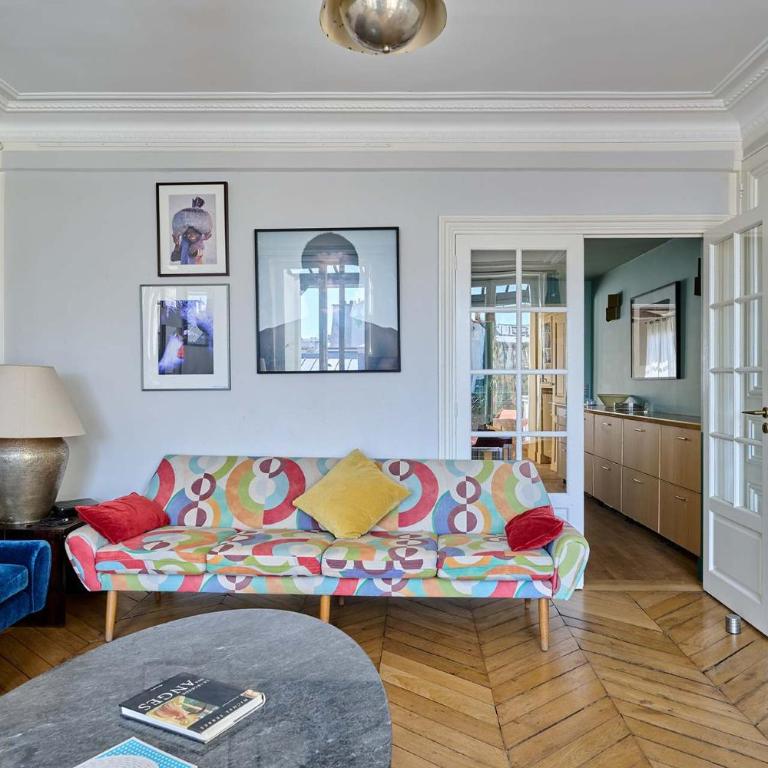 Superb flat with terrace in the centre of Paris - Three-Bedroom Apartment - 15