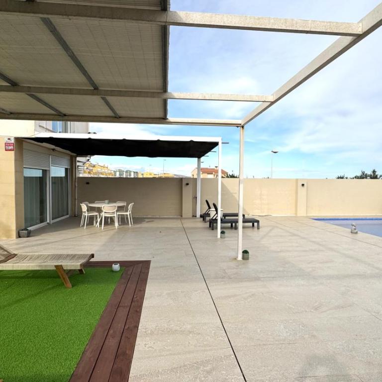 Casa Del Mar, piscina privada frente al mar - Three-Bedroom House - 55