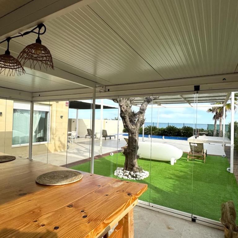 Casa Del Mar, piscina privada frente al mar - Three-Bedroom House - 49