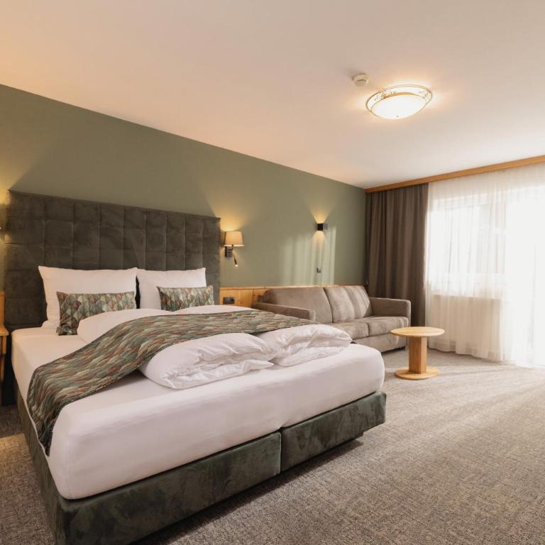 Hotel loj - our kind of place - Camera Quadrupla Deluxe - 4