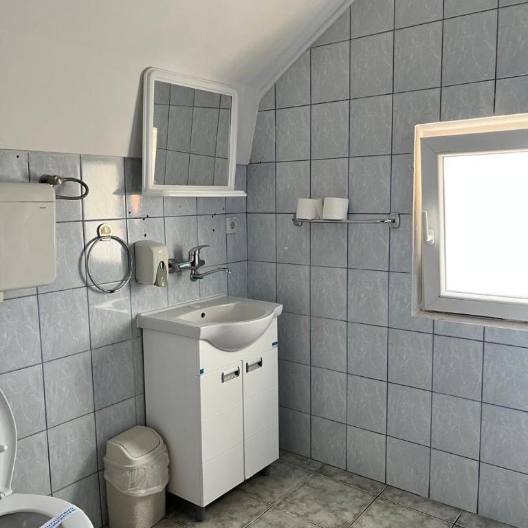 Guest house Vila Bor - Quadruple Room - 1
