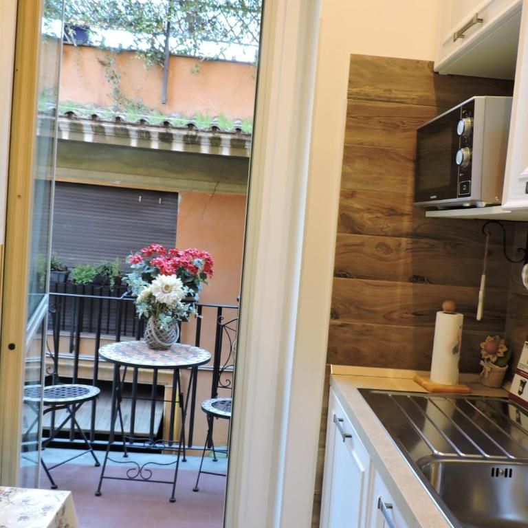 Appartamento Cuore Antico - Appartamento con 2 Camere da Letto - 56