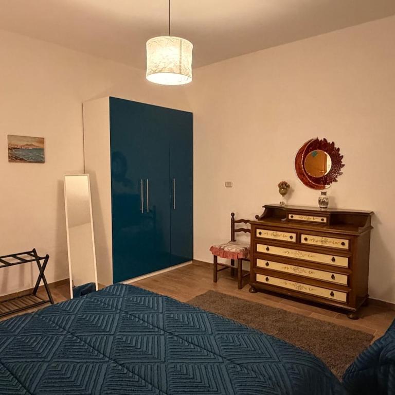 La Casa di Bijou a Napoli Materdei con giardino - Two-Bedroom House - 13