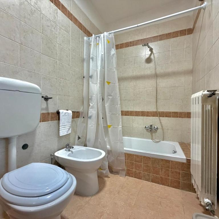 La Casa di Bijou a Napoli Materdei con giardino - Two-Bedroom House - 34