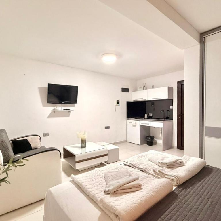 Apartments Villa Stefan - Studio - 12