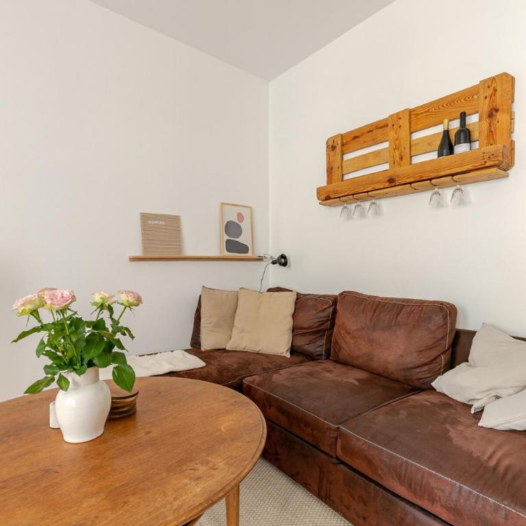 L'Aloïse - Strasbourg Neudorf - Cozy & Moderne - Proche Transports & Commerces - One-Bedroom Apartment - 17