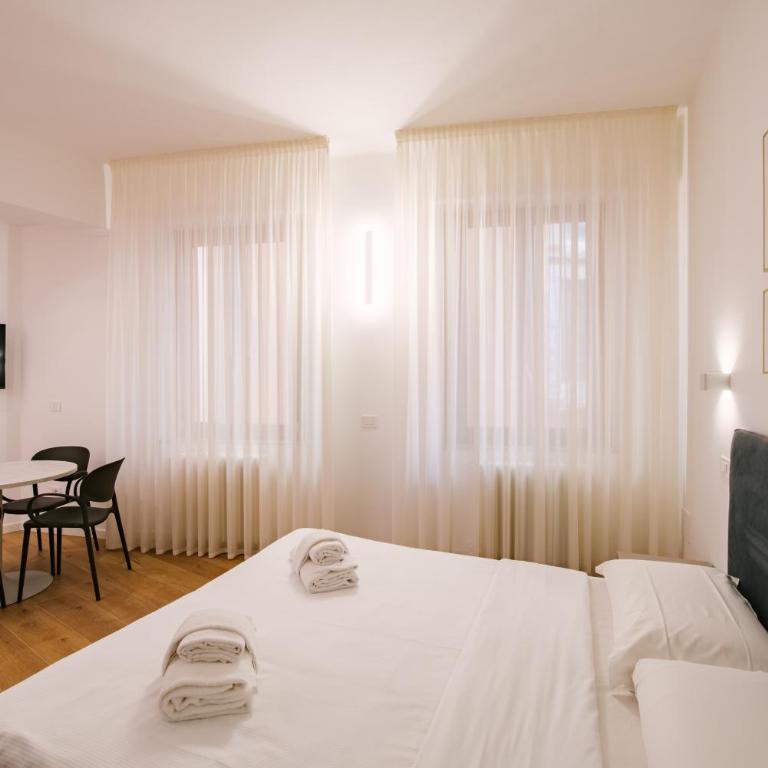 Leoni Suites - Camera Tripla Deluxe - 3