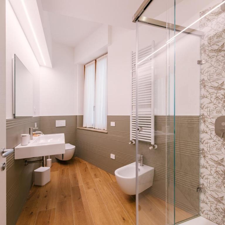 Leoni Suites - Camera Tripla Deluxe - 9