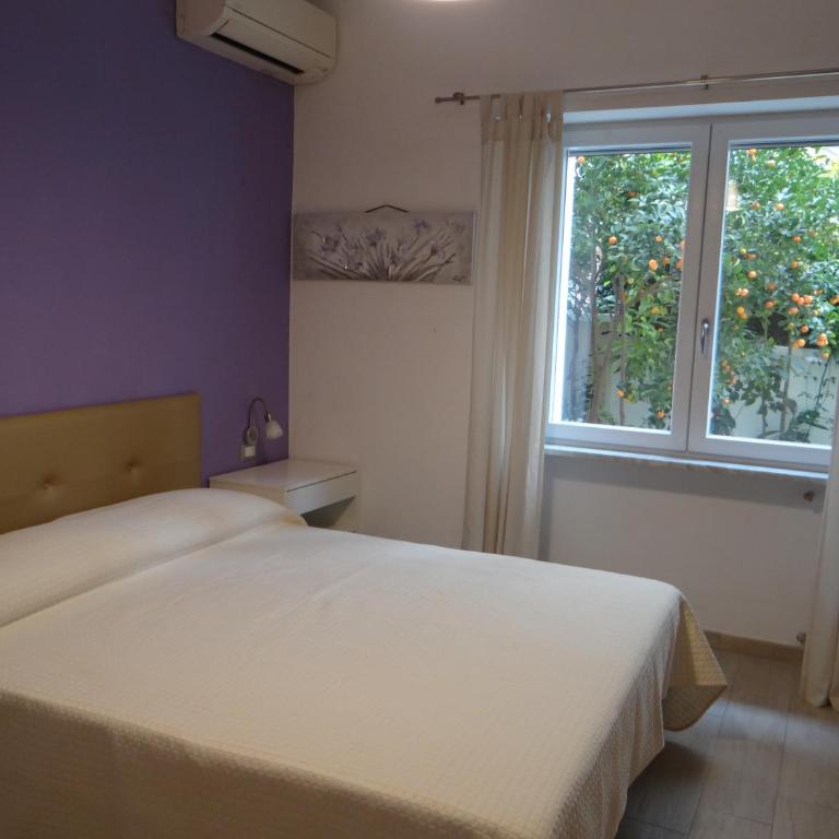 Casa Cinzia con giardino - Appartamento con 2 Camere da Letto - 4