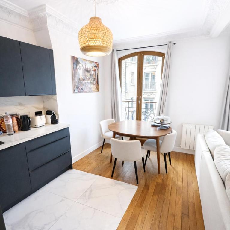 Luxury One Bedroom - 1min from Métro Volontaire - 52 sqm - by Prestigia - Appartement 1 Chambre - 2