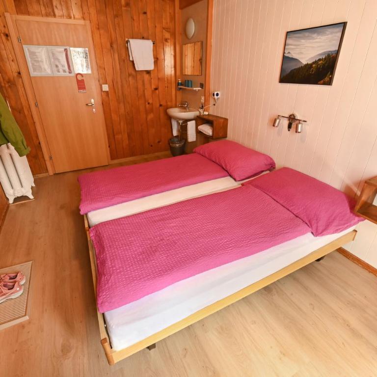 Hotel Alpenblick - Doppelzimmer mit Gemeinschaftsbad - 5
