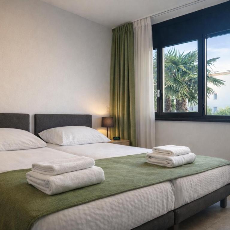 Hotel Nessi Locarno - Camera Matrimoniale Budget Lato Nord - 1