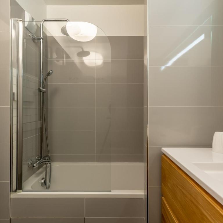 Beautiful apt in L'Ecrin Arc 1800, 8 people, 3 bedrooms, 80m3, sauna, hammam, gym - Apartment mit 3 Schlafzimmern - 18