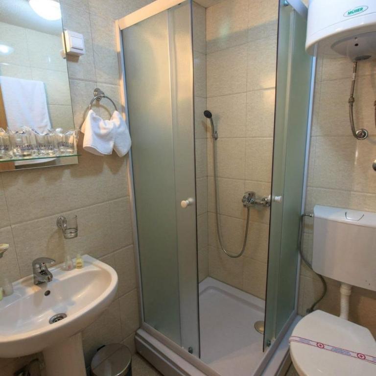 Riva Lux Apartments - Apartman sa 2 Spavaće Sobe i Balkonom - 13