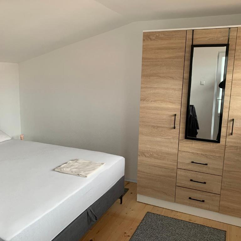 Nisa & De Apartmani - One-Bedroom Apartment - 4