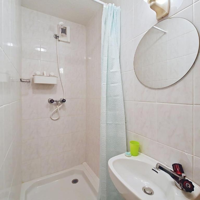 Amarillys AM14 MOUNTAIN & SKI 6 Pers - Appartement - 12
