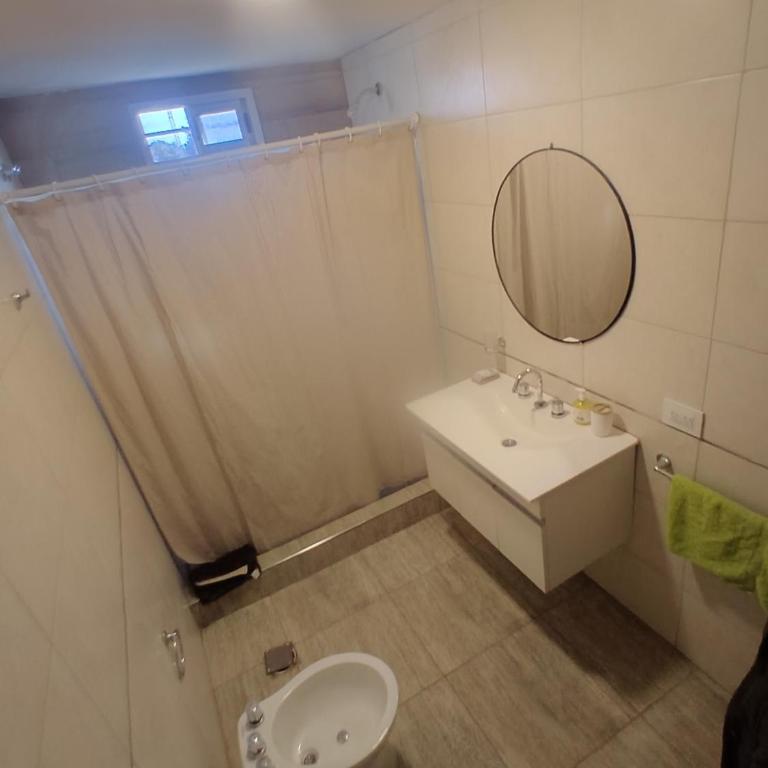 Quincho Monoambiente Con Parrilla - Casa con 1 dormitorio - 4