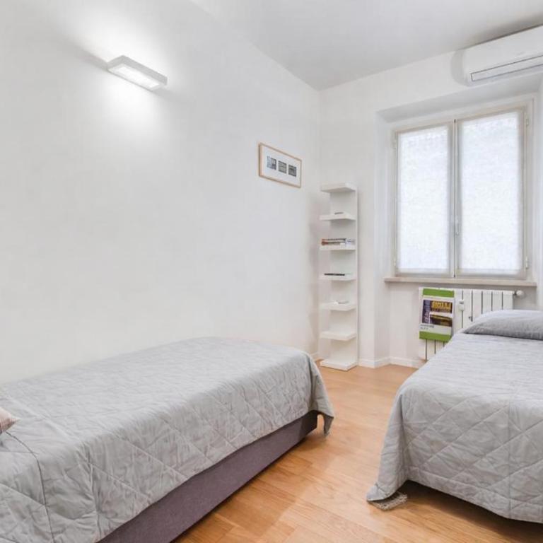 Micol's Place, bright apt 2 rooms, 2 toilets, near metro, 80 mq - Appartamento con 2 Camere da Letto - 6