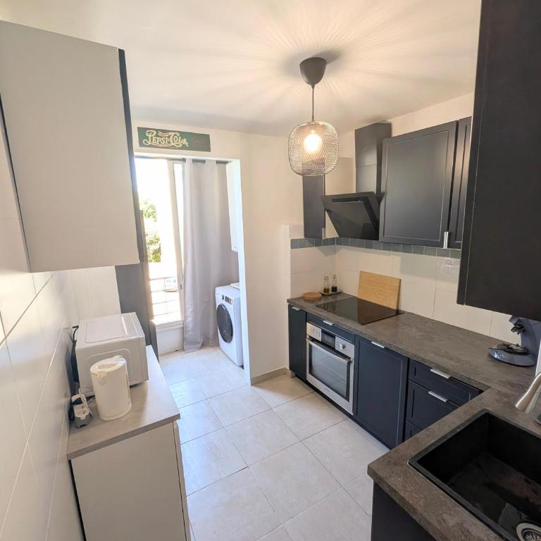 Antibes centre, joli 3 pièces - Apartamento de 2 dormitorios - 8