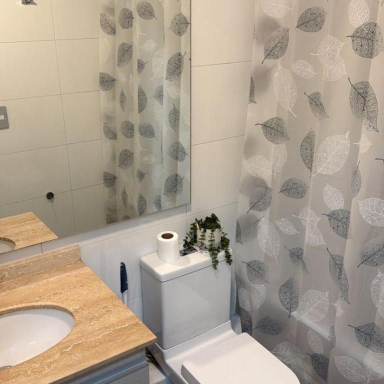 Torre costanera - Three-Bedroom Apartment with Sea View - 1