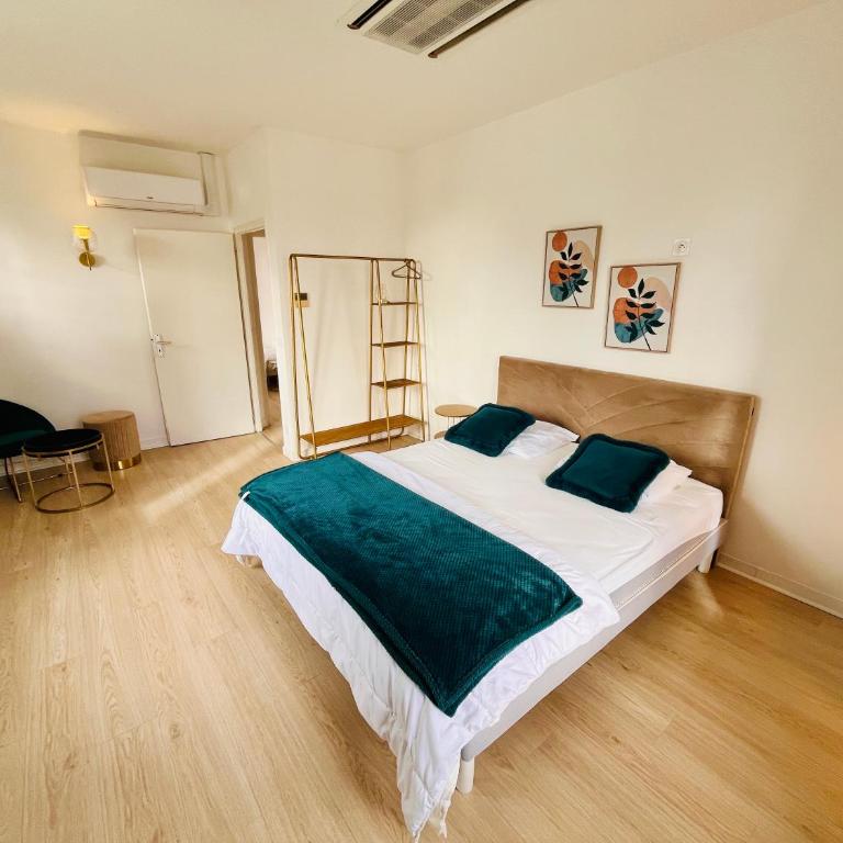 Hypercentre, spacieux, lumineux, climatisé, le Quai de Loire - Appartement - 4