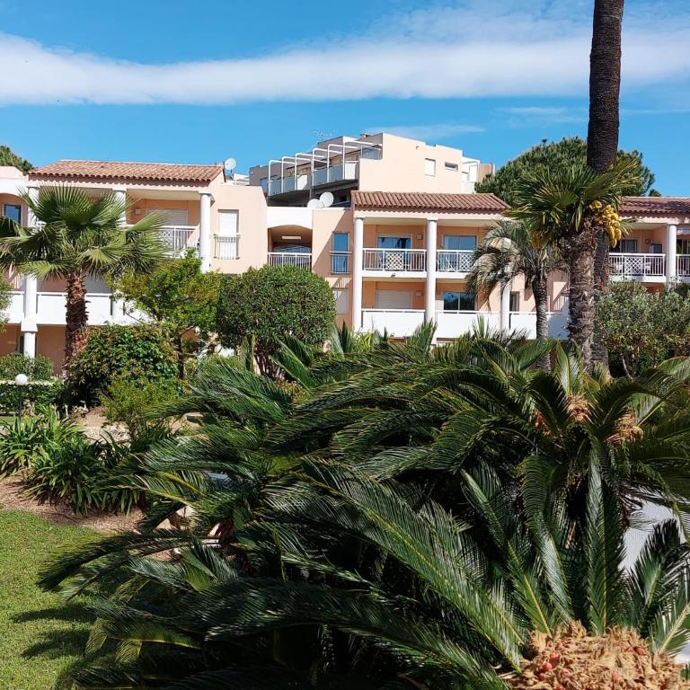 Sunny apartment sea and pool view - Appartement 1 Chambre - 30