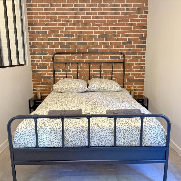 L'Esterel Appartements Plage 450m & Gare Saint-Raphael 950m - Apartment with Terrace - 13