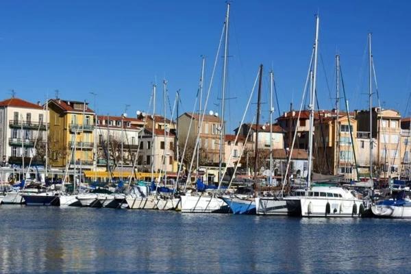 Sunny apartment sea and pool view - Appartement 1 Chambre - 20