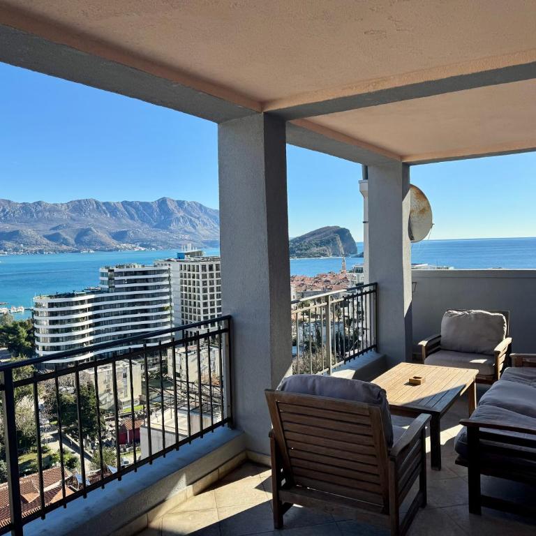 Panoramic Sea View - Two Bedroom Apartment - Budva Center - Apartman sa 2 Spavaće Sobe - 1