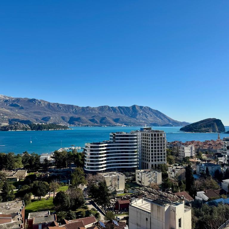 Panoramic Sea View - Two Bedroom Apartment - Budva Center - Apartman sa 2 Spavaće Sobe - 15