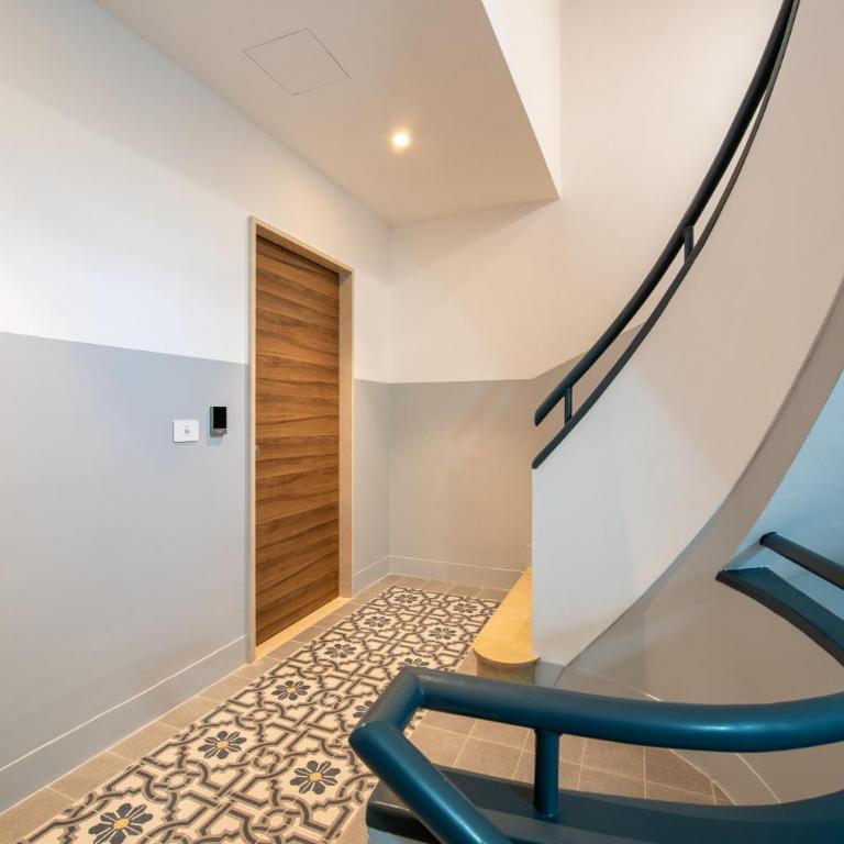 Leoni Suites - Camera Tripla Deluxe - 13