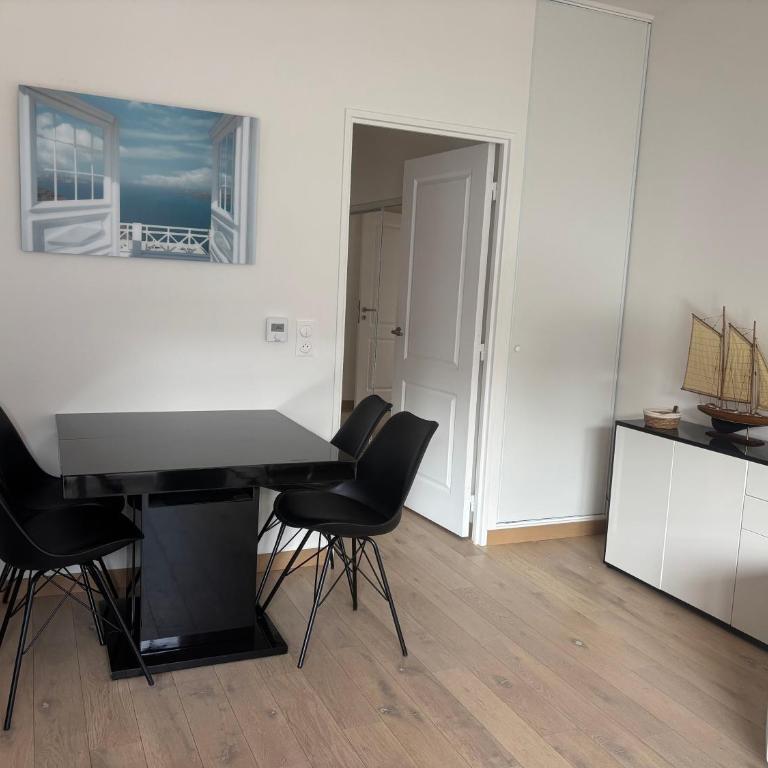 La presqu'île 2 bedrooms with terrace and garage - Two-Bedroom Apartment - 18